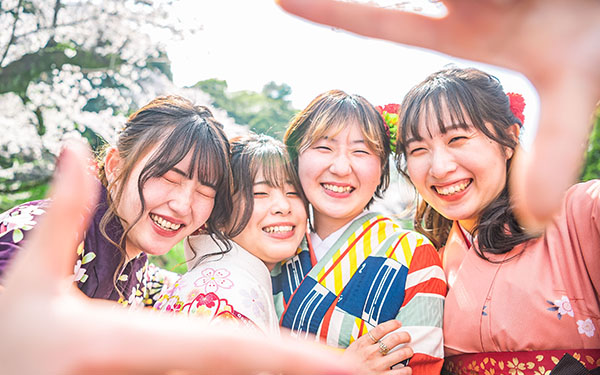 大学生100名の無料撮影会イベント写真